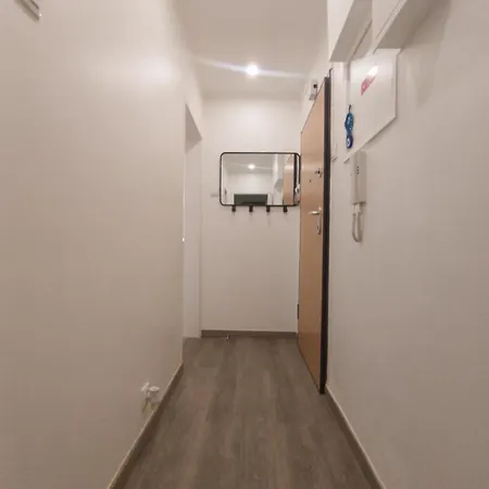 Grayhouse דירה